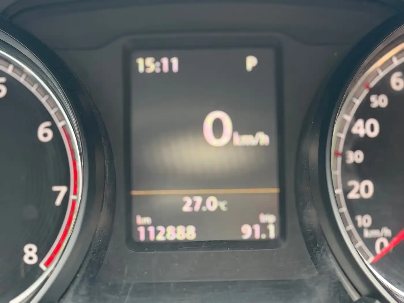 Volkswagen Passat 2017 330TSI DSG Luxury фото 11