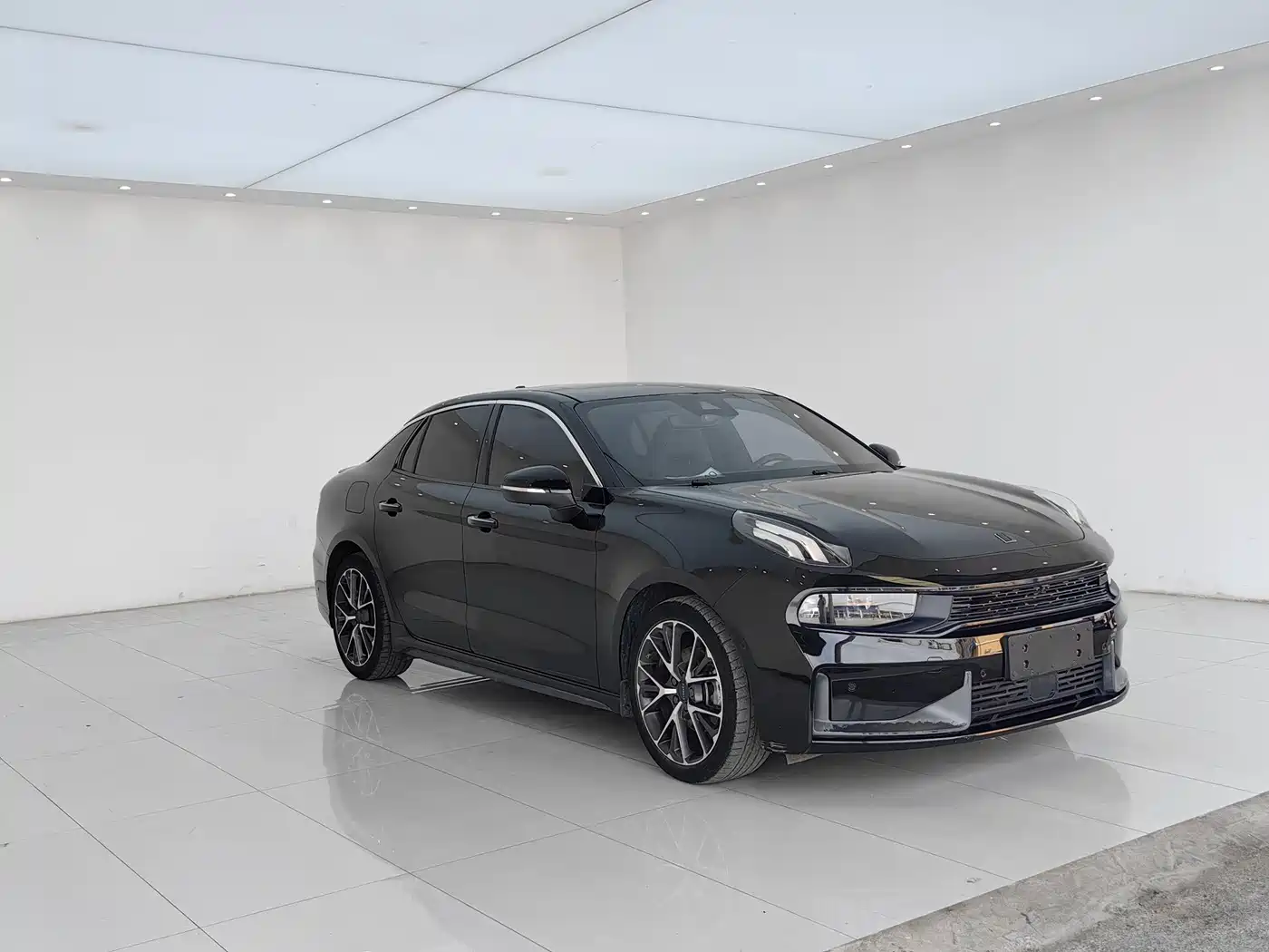 Lynk & Co 03 2019 2.0TD Auto Power Pro Version фото 3