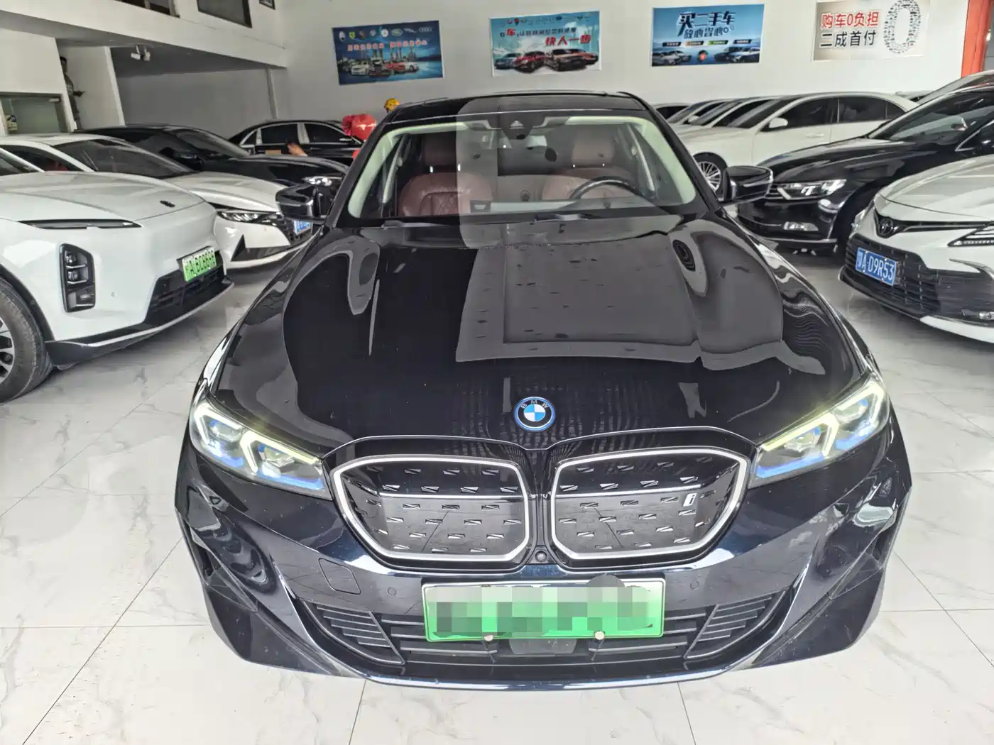 BMW i3 2024 eDrive 40 L Night Sport Package фото 2