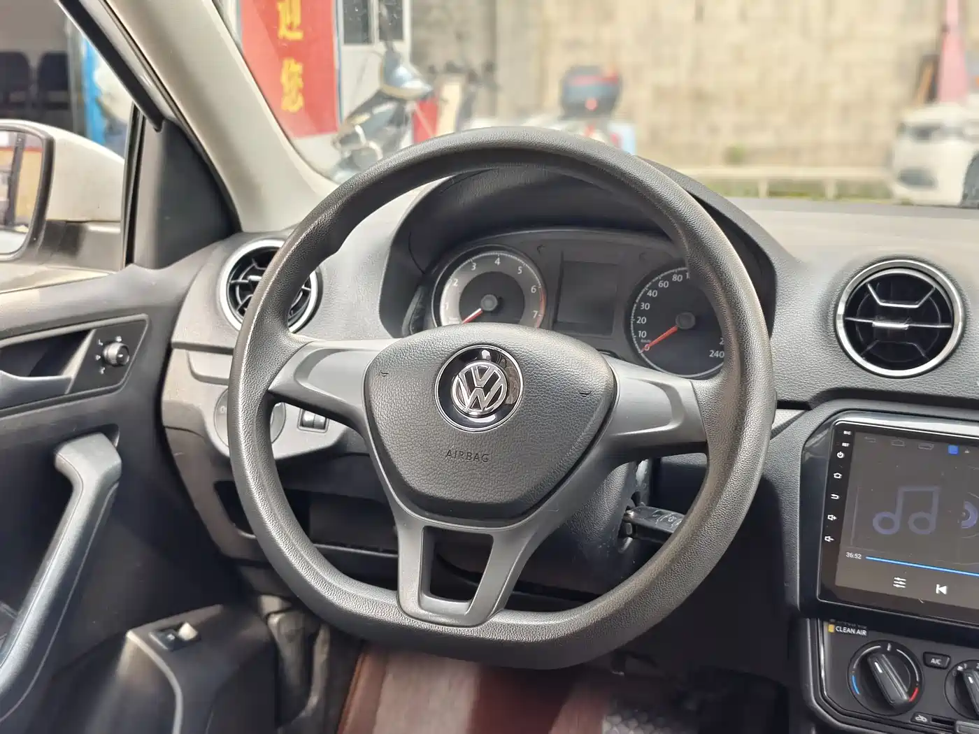 Volkswagen Jetta 2019 Dream Edition 1.5L Auto Fashion фото 9