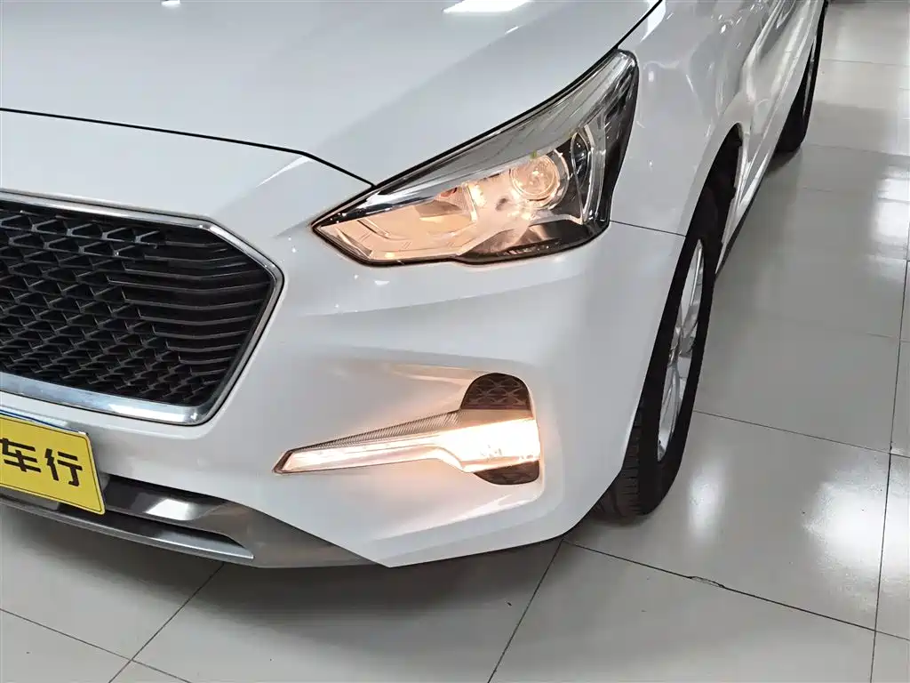 Haval M6 2017 1.5T Manual 2WD Elite фото 18