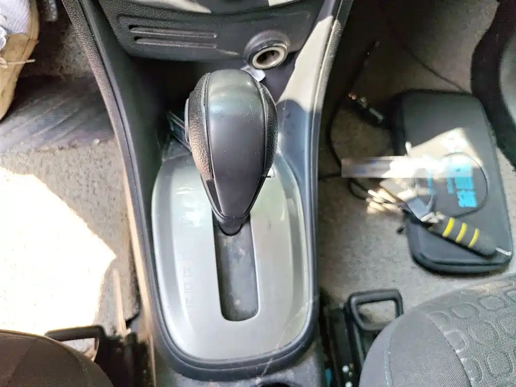 Chevrolet Trax 2014 1.4T Automatic 2WD Comfort фото 11