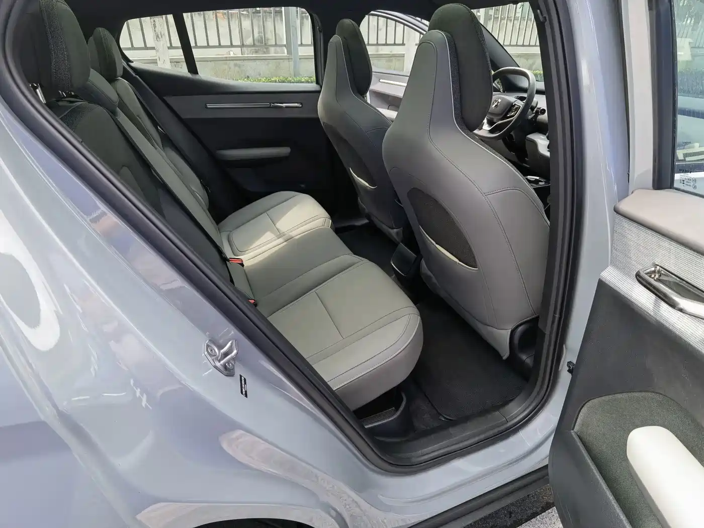 Volvo EX30 2024 2025 RWD Long Range Ultra