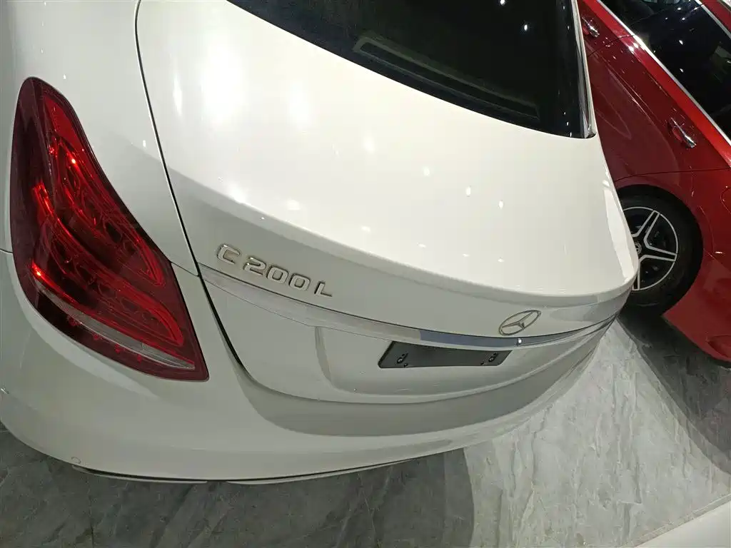 Mercedes-Benz C-Class 2017 Facelift C 200 L Sport Edition фото 6