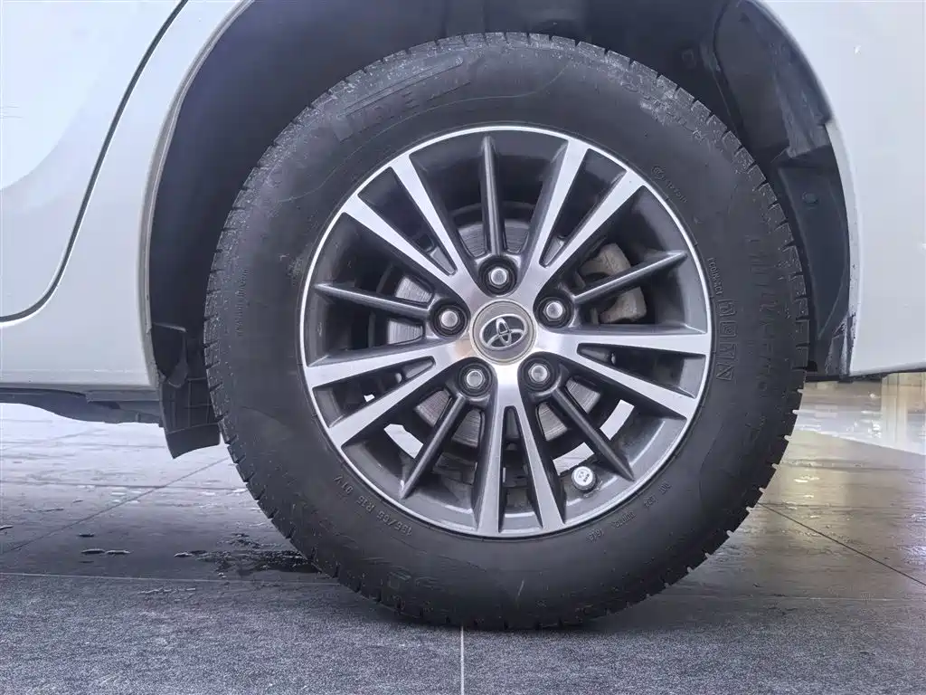 Toyota Levin 2014 1.8GS CVT Elite Edition фото 13