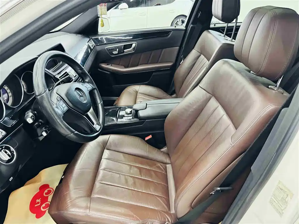 Mercedes-Benz E-Class 2014 E 260 L Sport Luxury фото 12