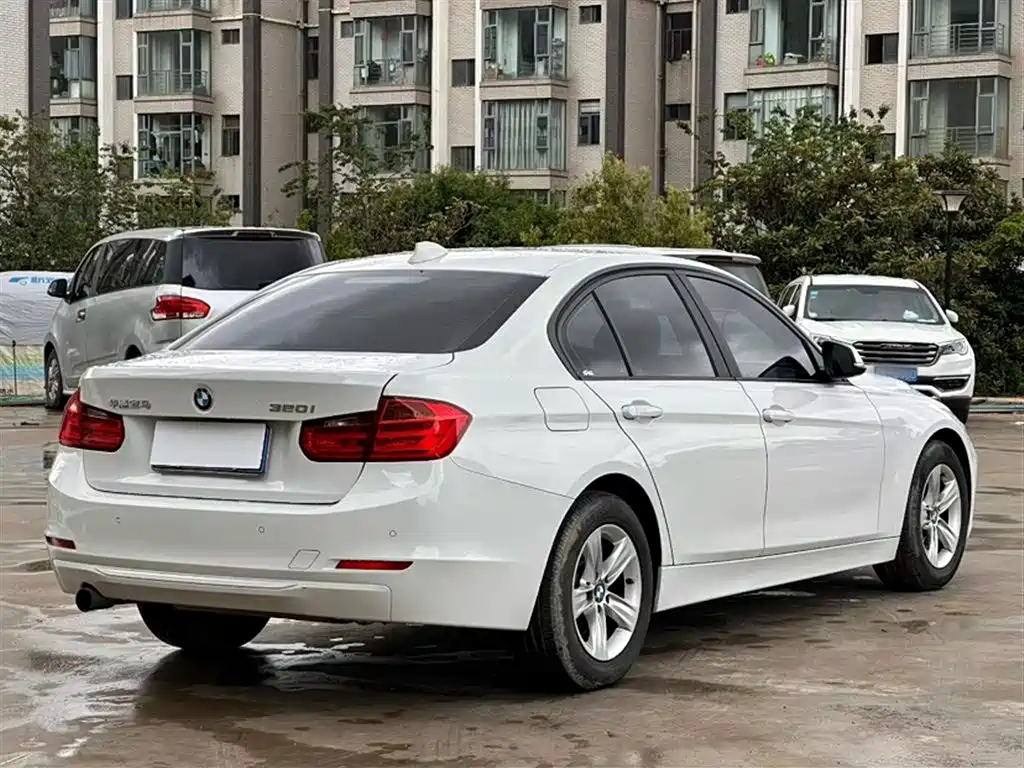 BMW 3 Series 2015 320i Fashion фото 10