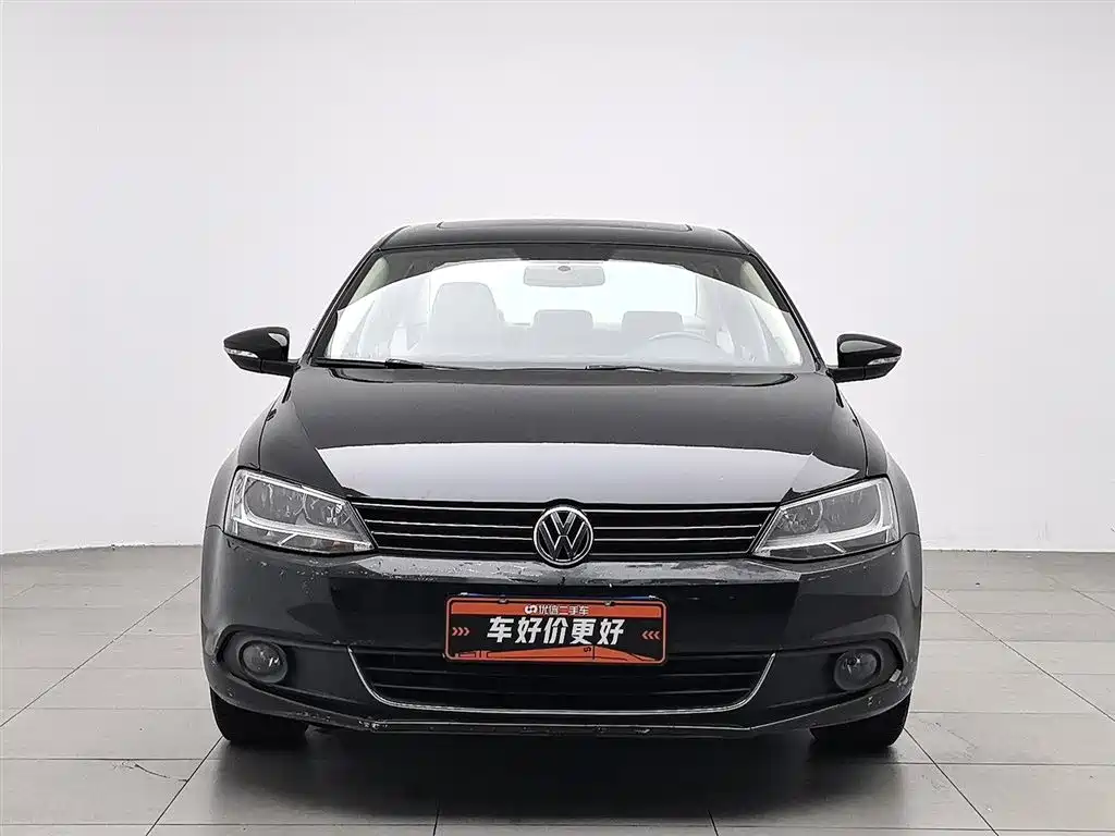 Volkswagen Sagitar 2014 1.6L Manual Comfort фото 3