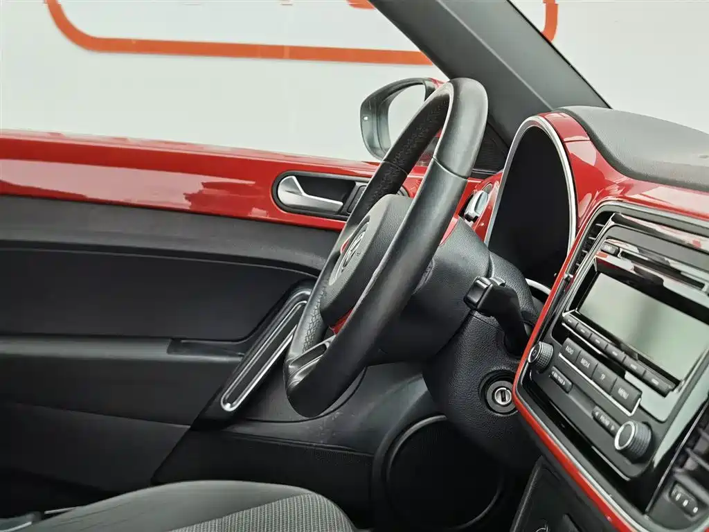 Volkswagen Beetle 2015 180TSI фото 22