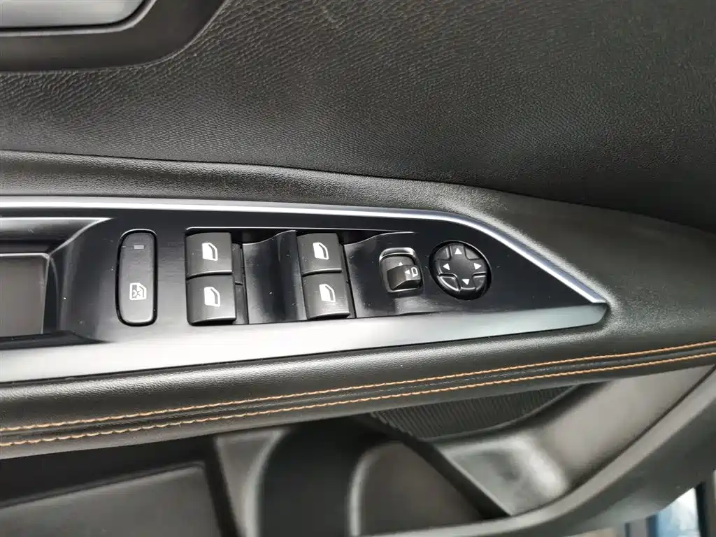 Peugeot 5008 2017 380THP 7-Seater Unlimited Edition фото 9