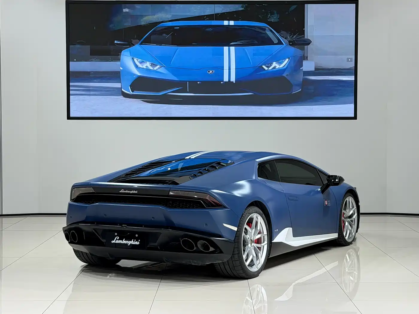 Lamborghini Huracán 2014 LP 610-4 фото 4