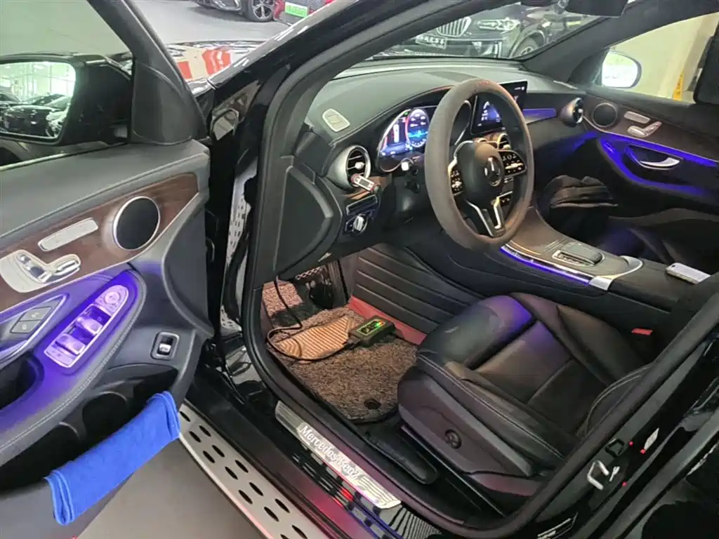 Mercedes-Benz GLC 2020 Facelift GLC 300 L 4MATIC Dynamic фото 16