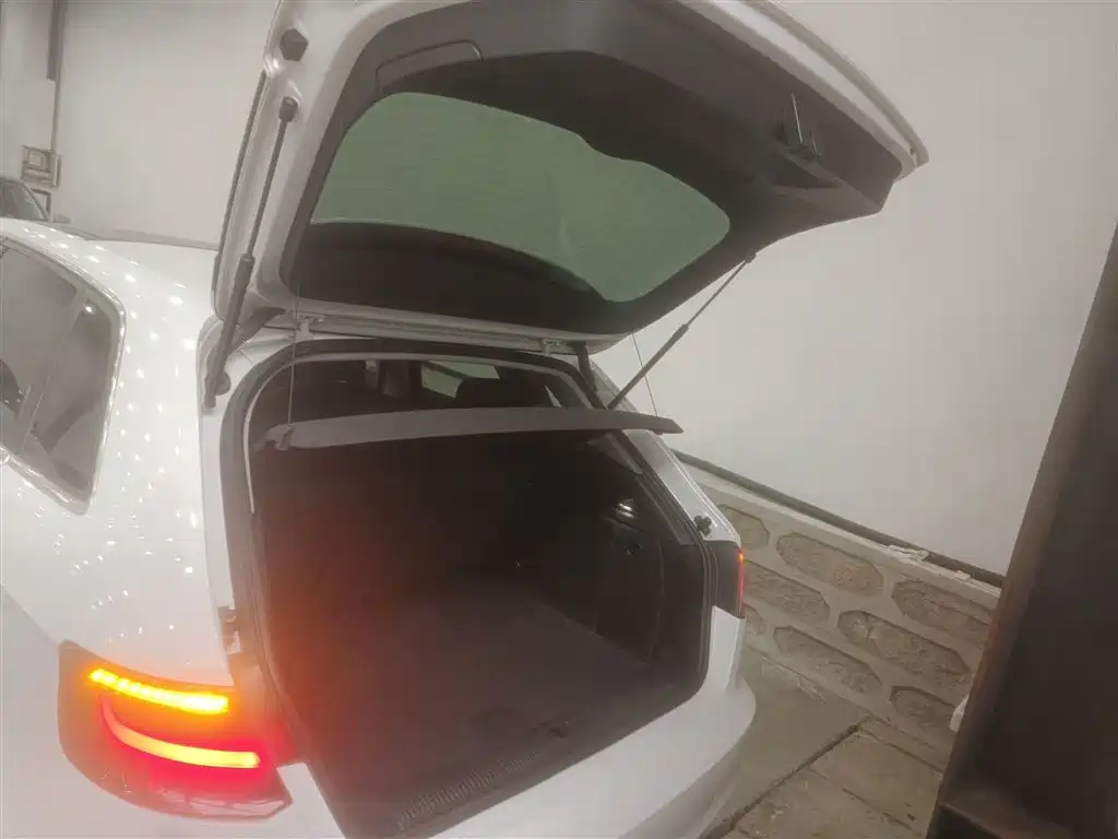 Audi A3 2016 Sportback 35 TFSI Progressive фото 19