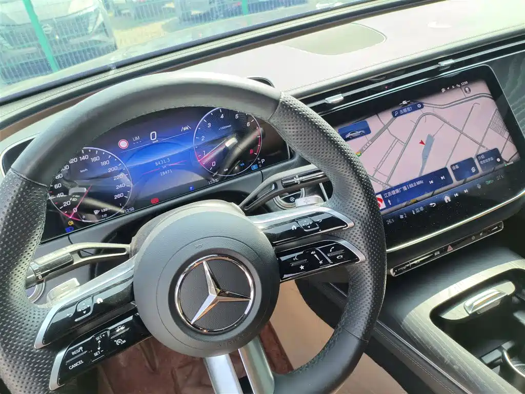Mercedes-Benz E-Class 2024 Facelift E 300 L Fashion Sport фото 14