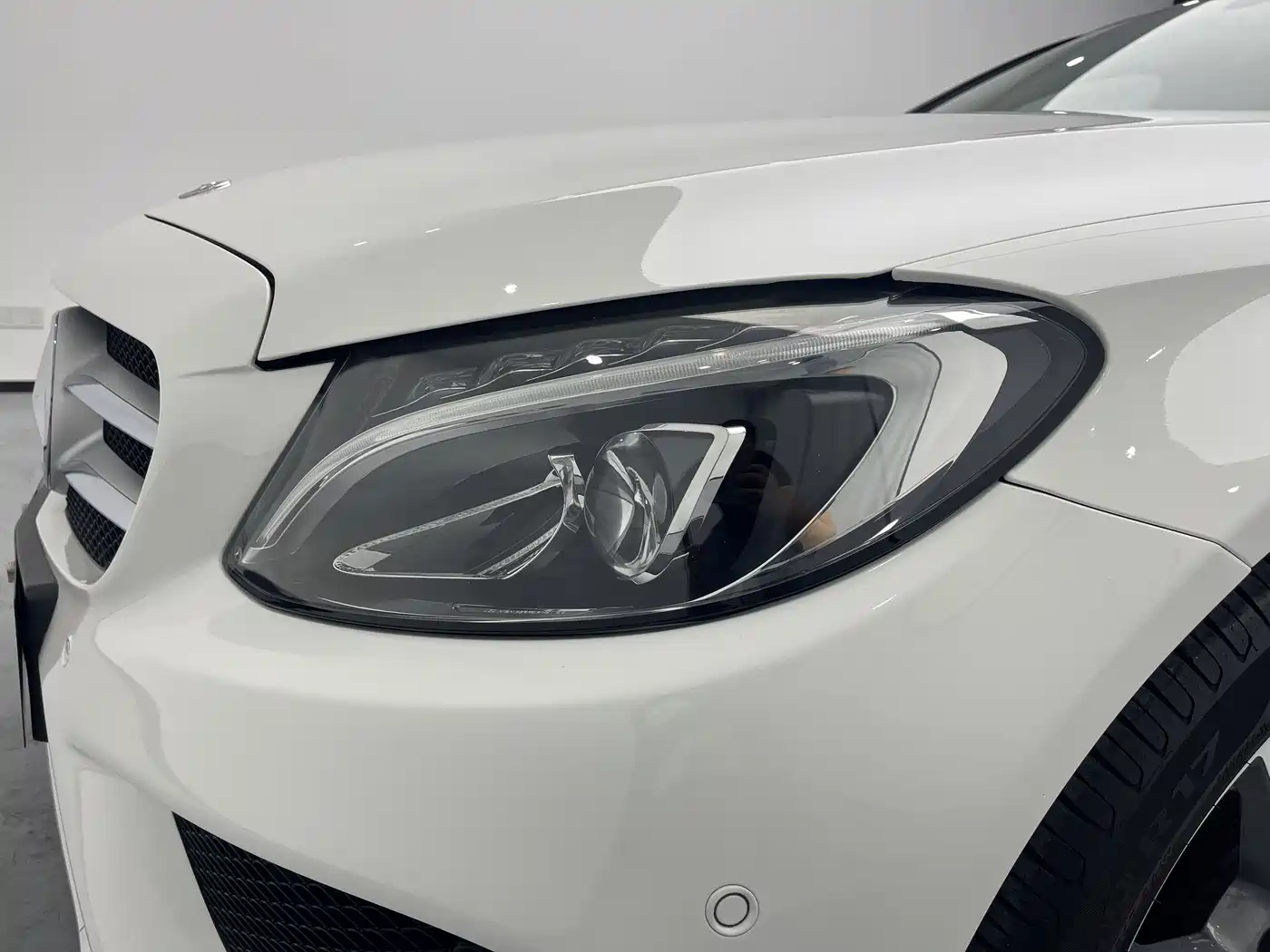 Mercedes-Benz C-Class 2016 C 200 L Sport фото 13