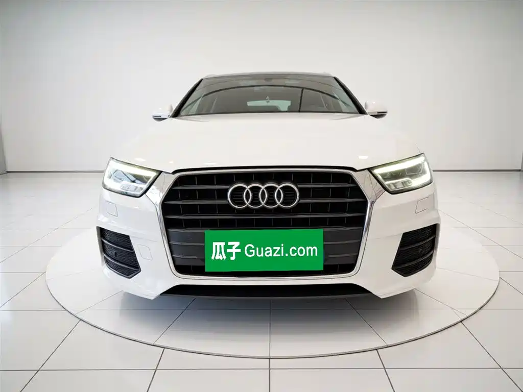 Audi Q3 2018 30th Anniversary Edition 30 TFSI Fashion фото 3