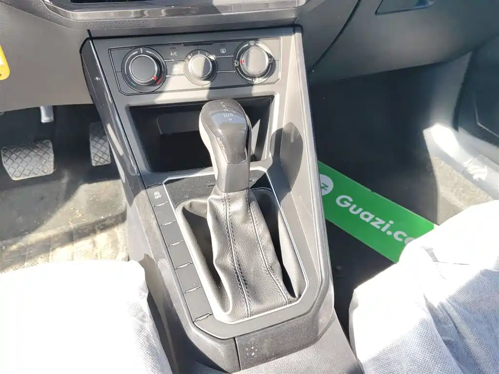 Volkswagen Lavida 2025 New Edge 1.5L Outstanding New Ease фото 10