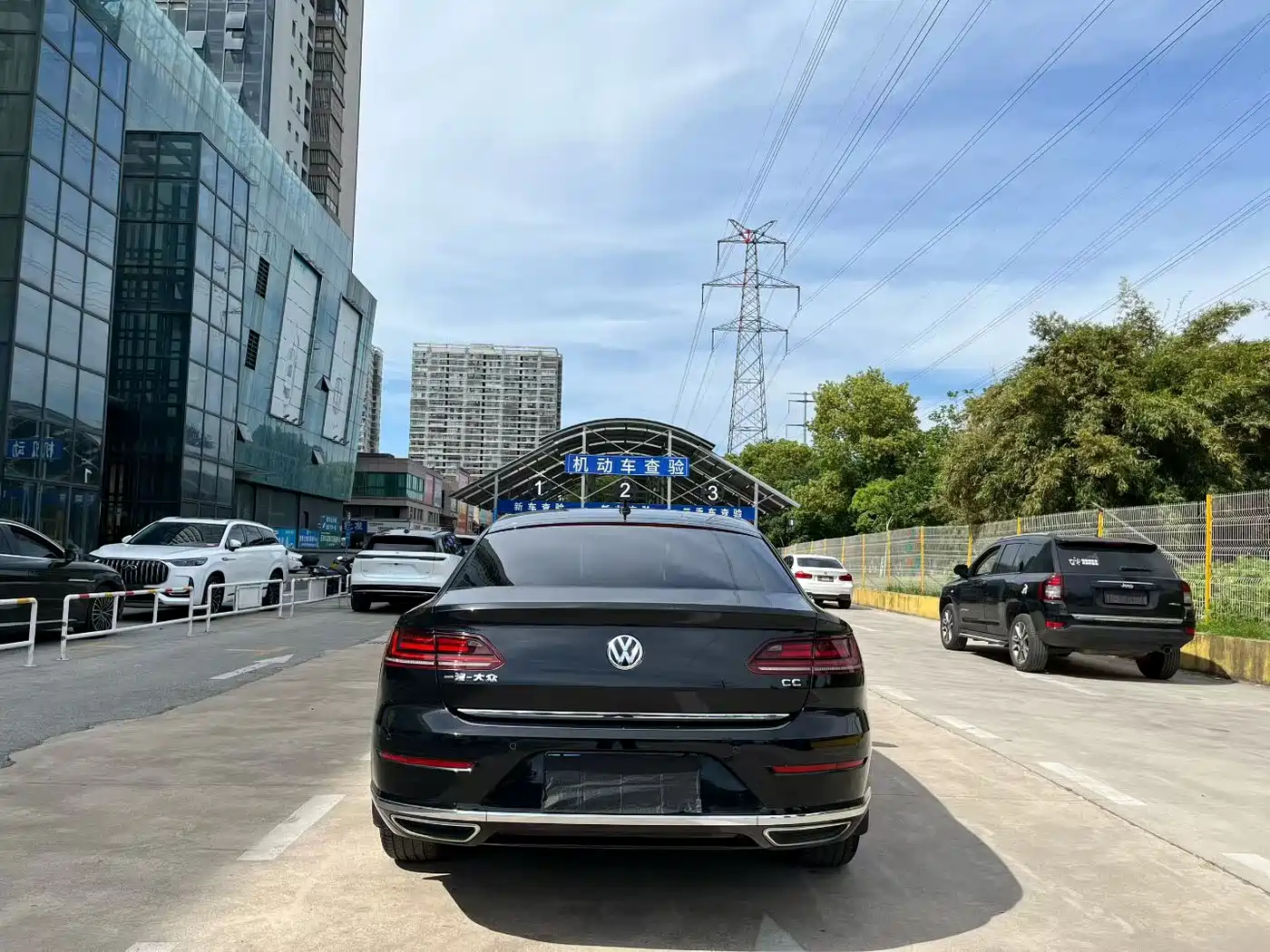 Volkswagen FAW-Volkswagen CC 2019 330TSI Charm Edition China VI фото 8