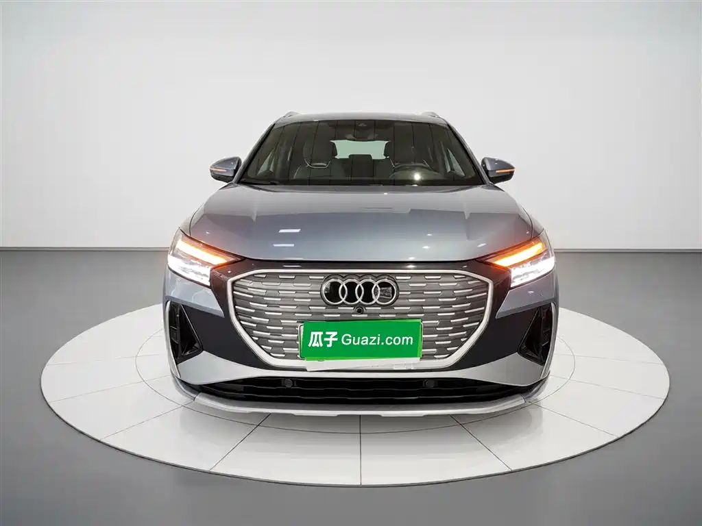 Audi Q4 e-tron 2024 40 e-tron Pioneer Edition фото 3