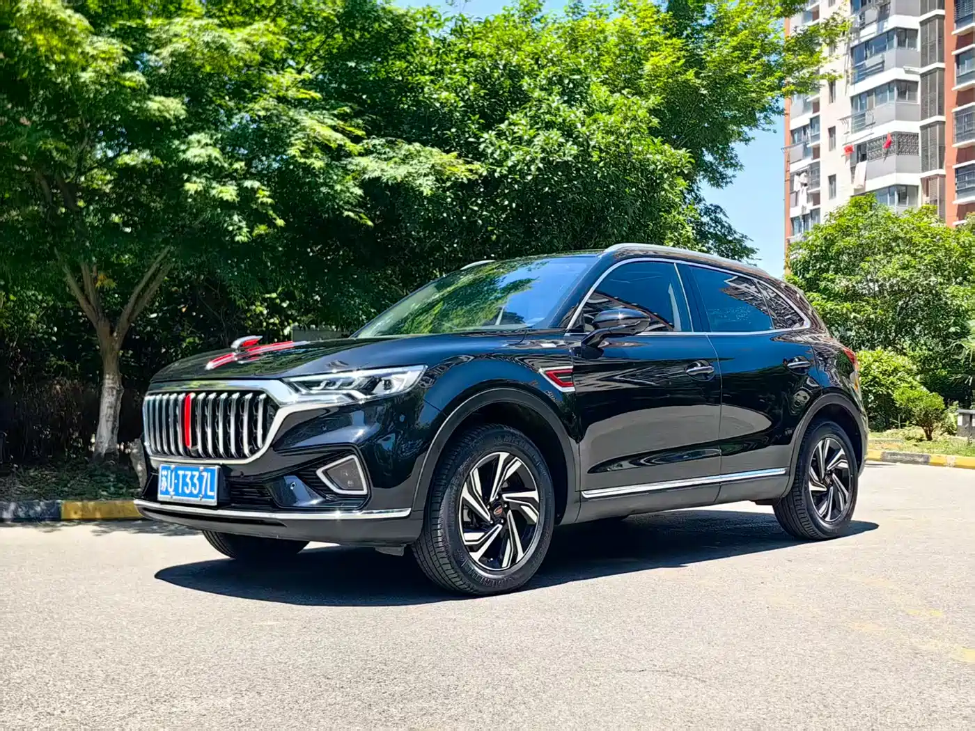 Hongqi HS5 2022 2.0T Smart Connect Premium Edition