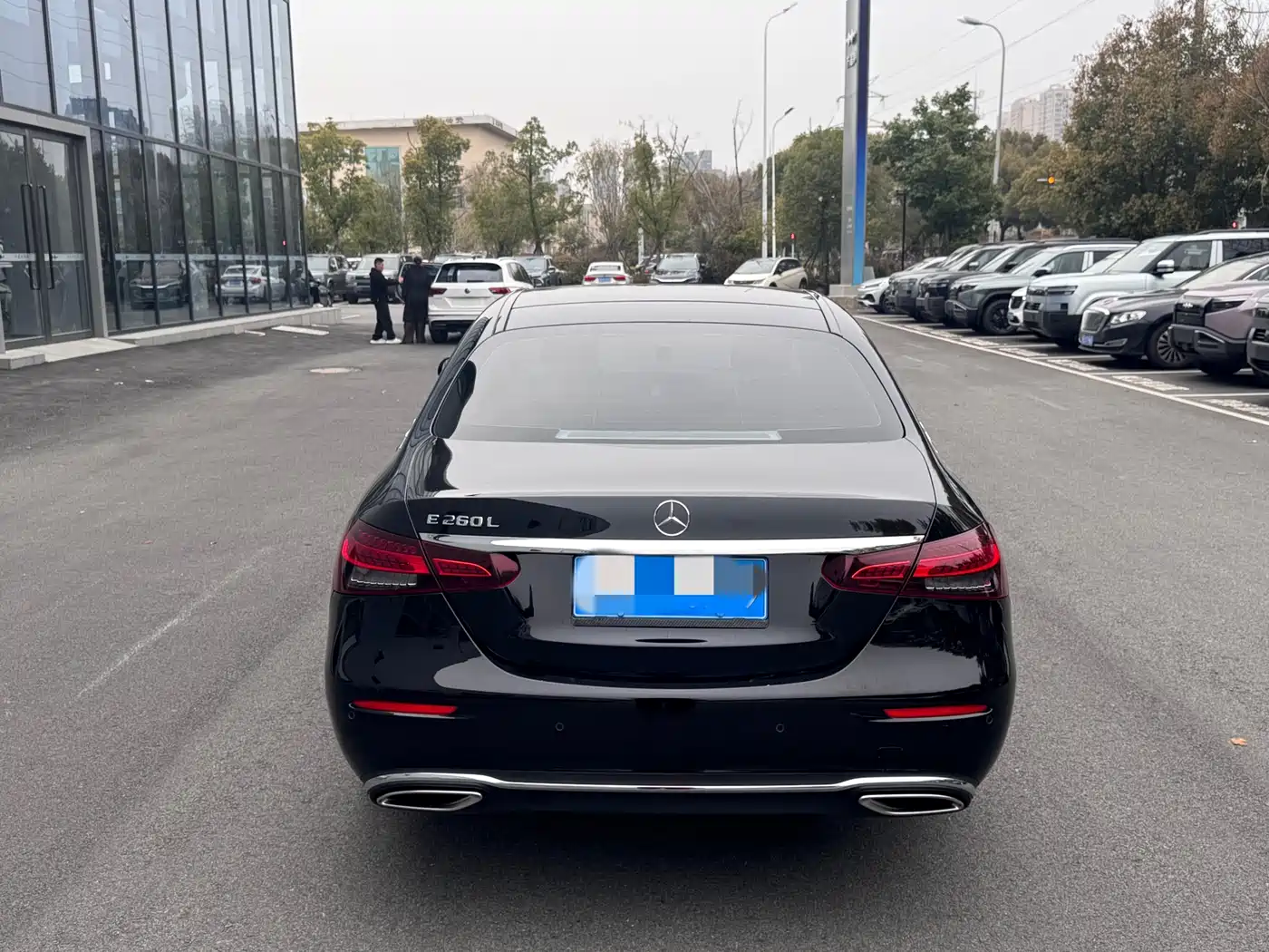 MERCEDES-BENZ E CLASS