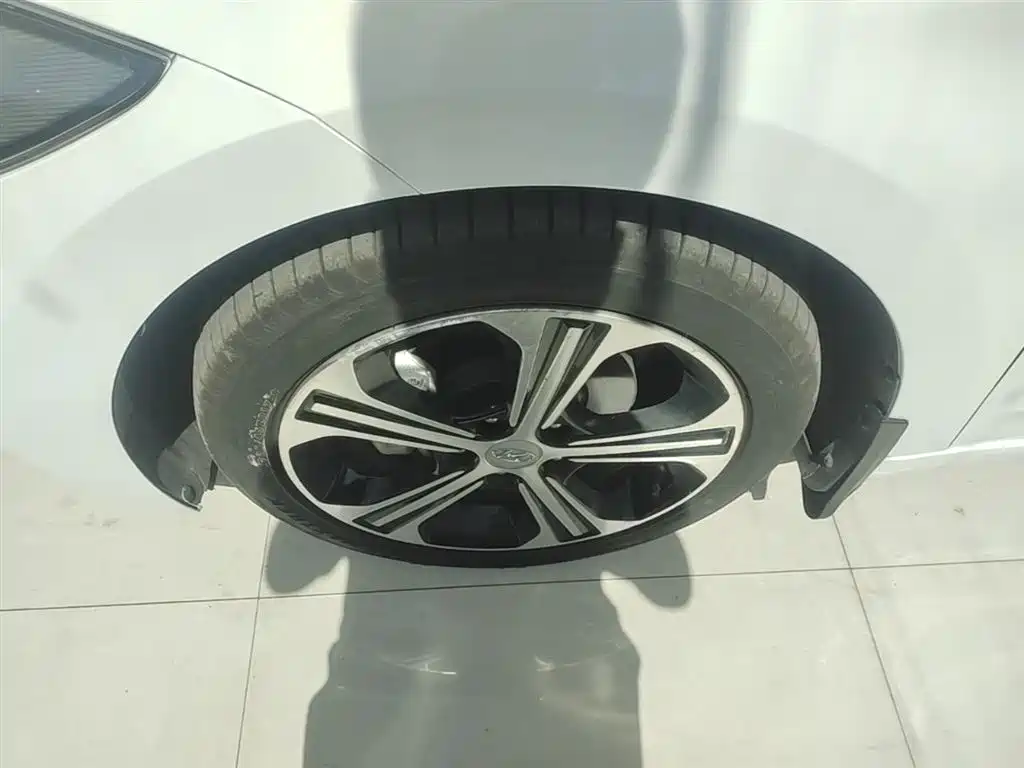 Hyundai Elantra 2018 1.4T DCT Dynamic·Vitality Model фото 23