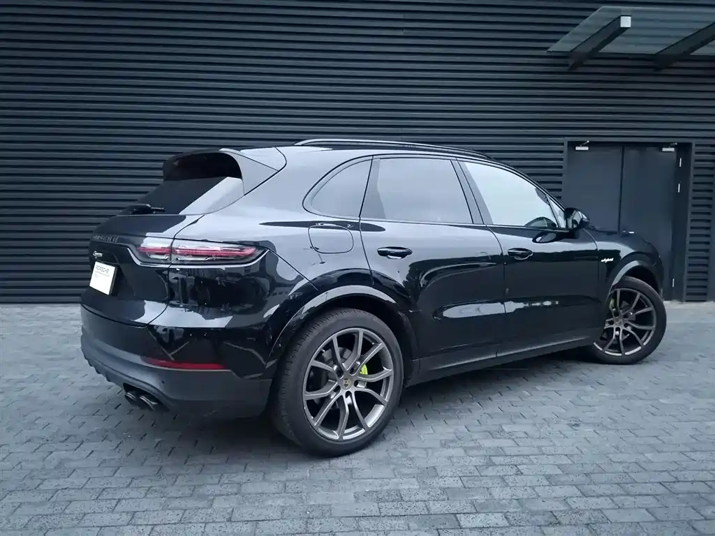 Porsche Cayenne New Energy 2023 Cayenne E-Hybrid 2.0T фото 12