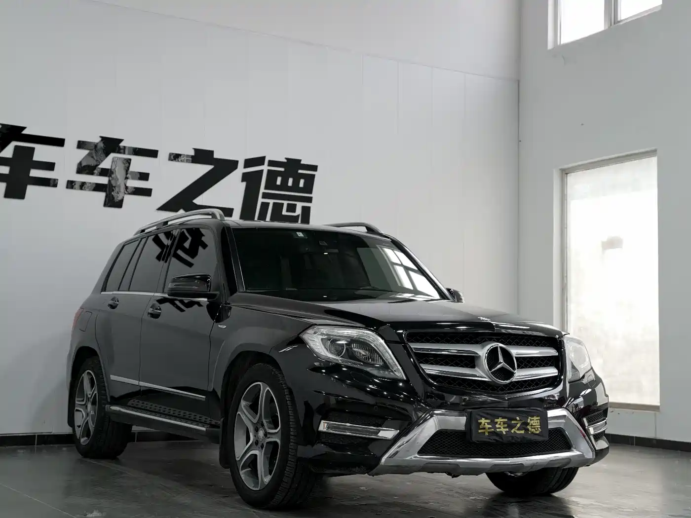 Mercedes-Benz GLK-Class 2015 GLK 300 4MATIC Fashion Ultimate Edition фото 2