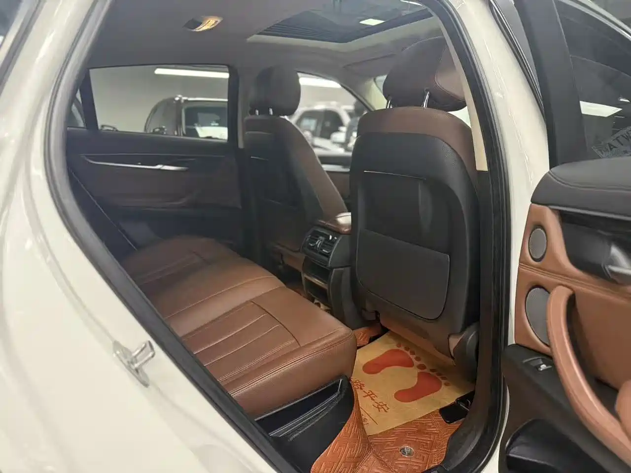 BMW X6 2015 xDrive35i Leading Type фото 7