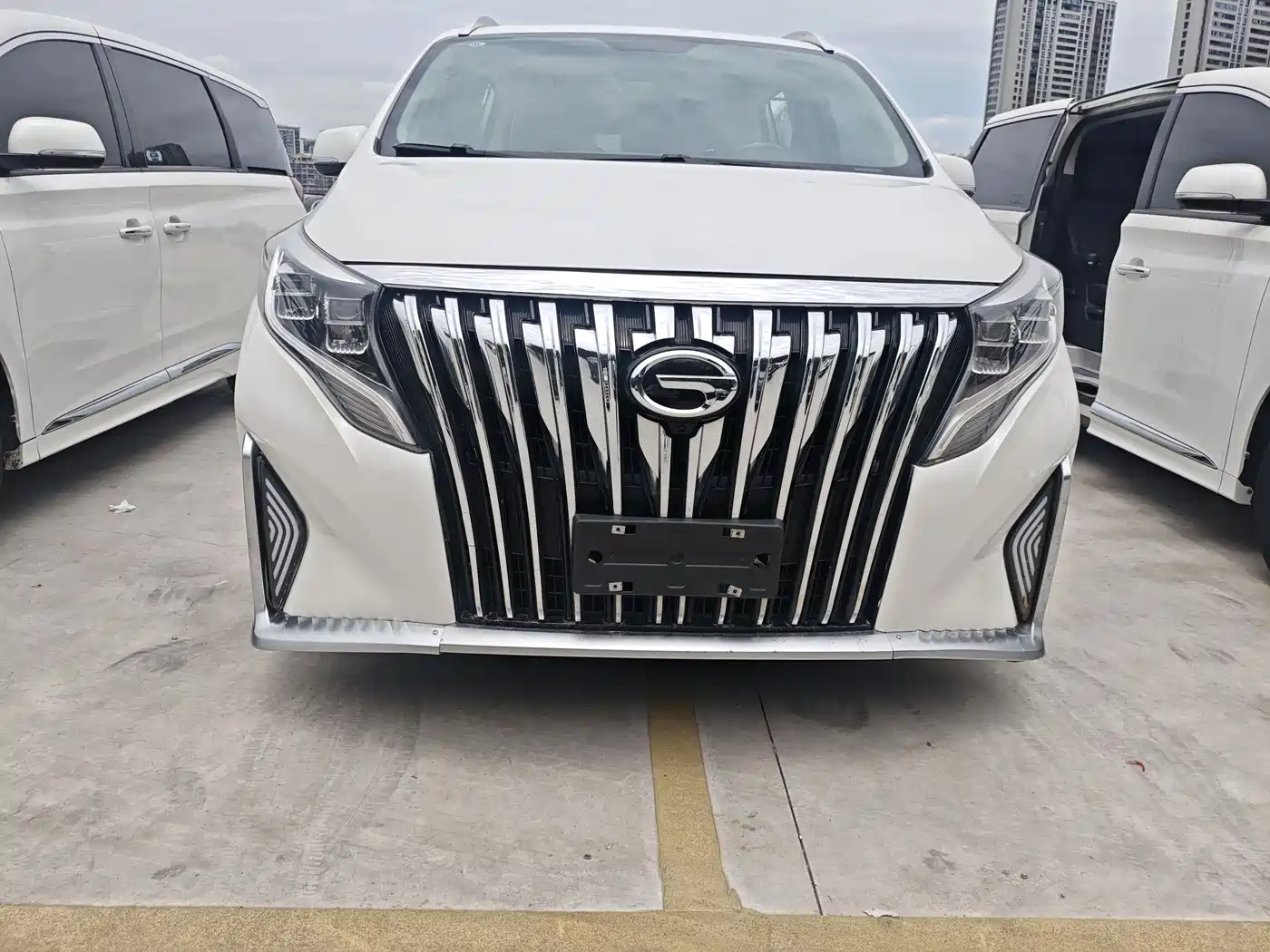 GAC Trumpchi Trumpchi M8 2021 Facelift Leading Series 390T Luxury Edition фото 3