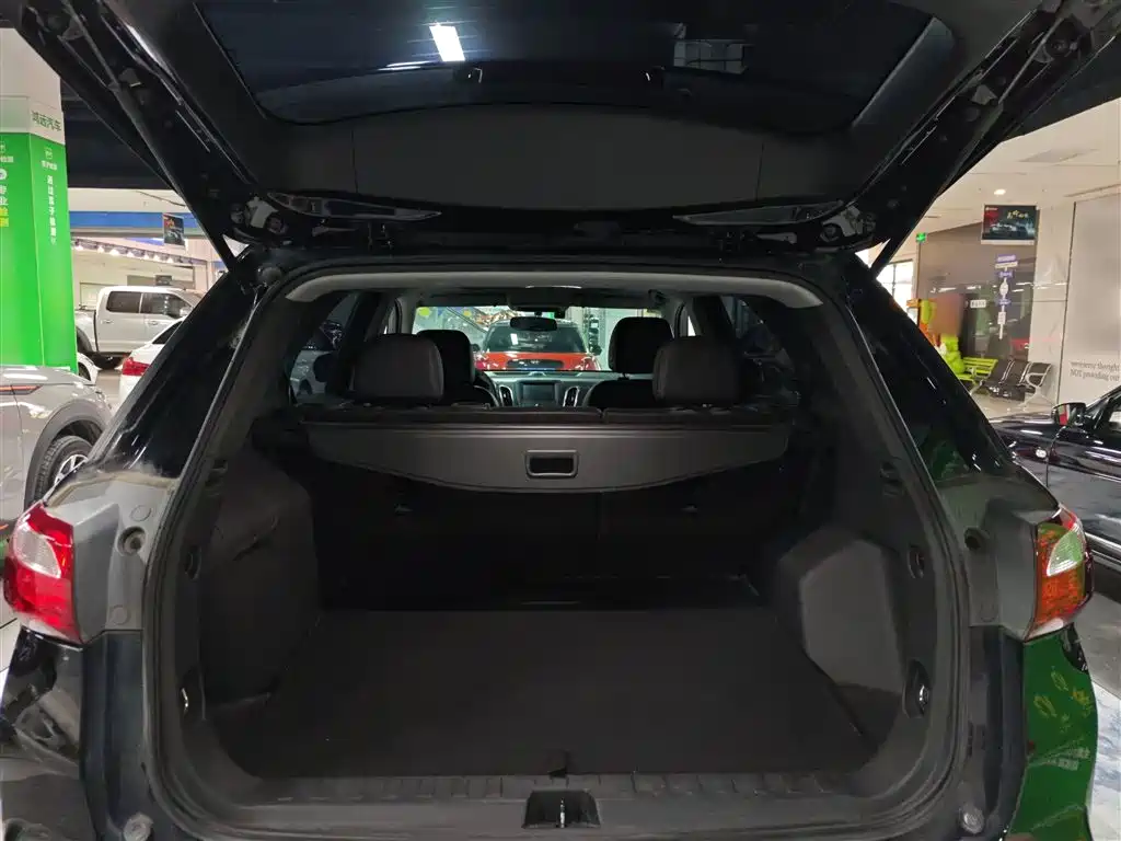 Chevrolet Equinox 2018 535T Automatic Frontier Edition фото 15