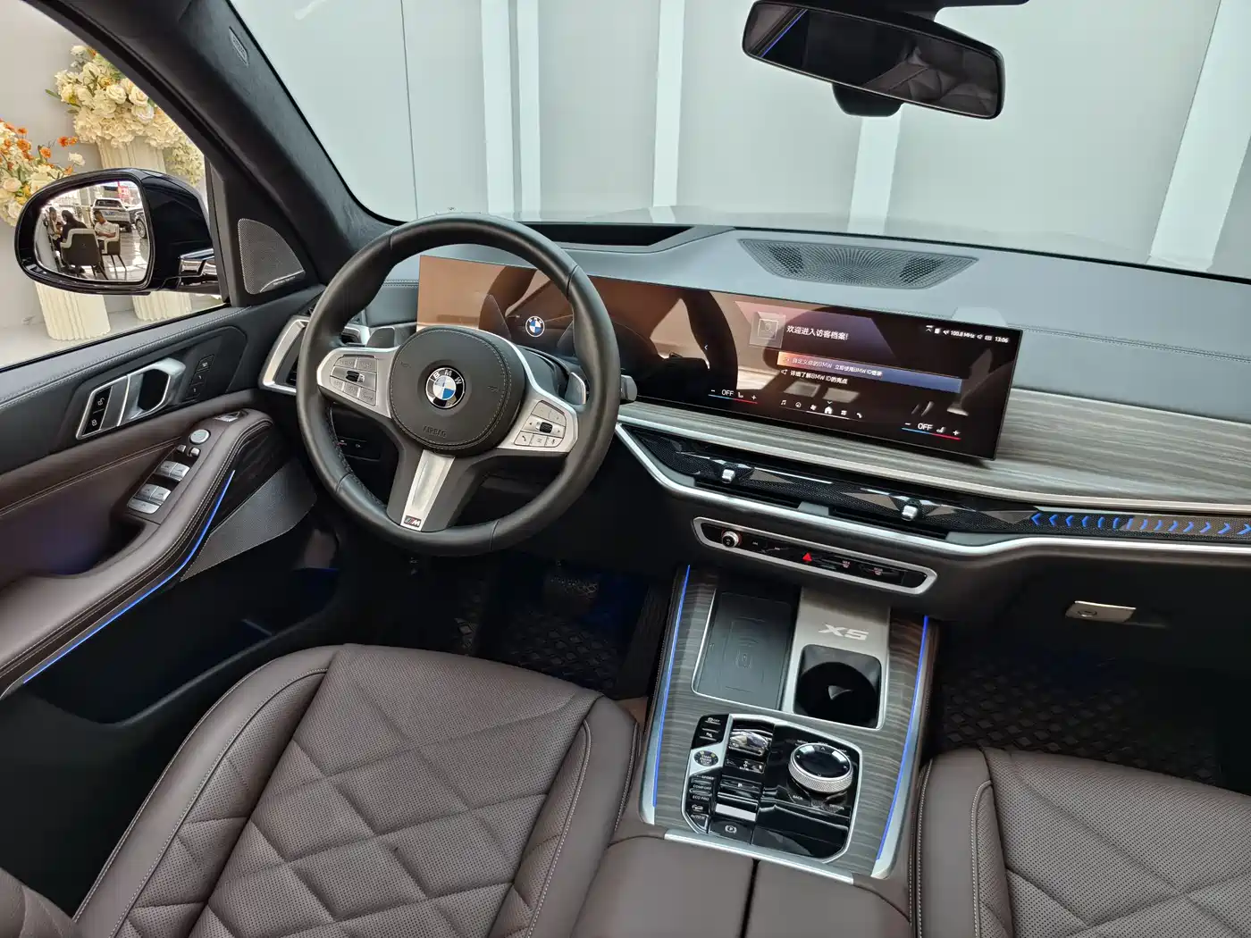 BMW X5 2023 xDrive 40Li M Sport Black Night Package фото 9