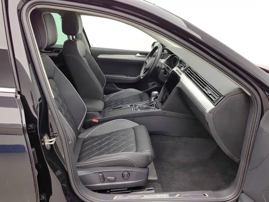 Volkswagen Magotan GTE Plug-in Hybrid 2023 2022 GTE Premium