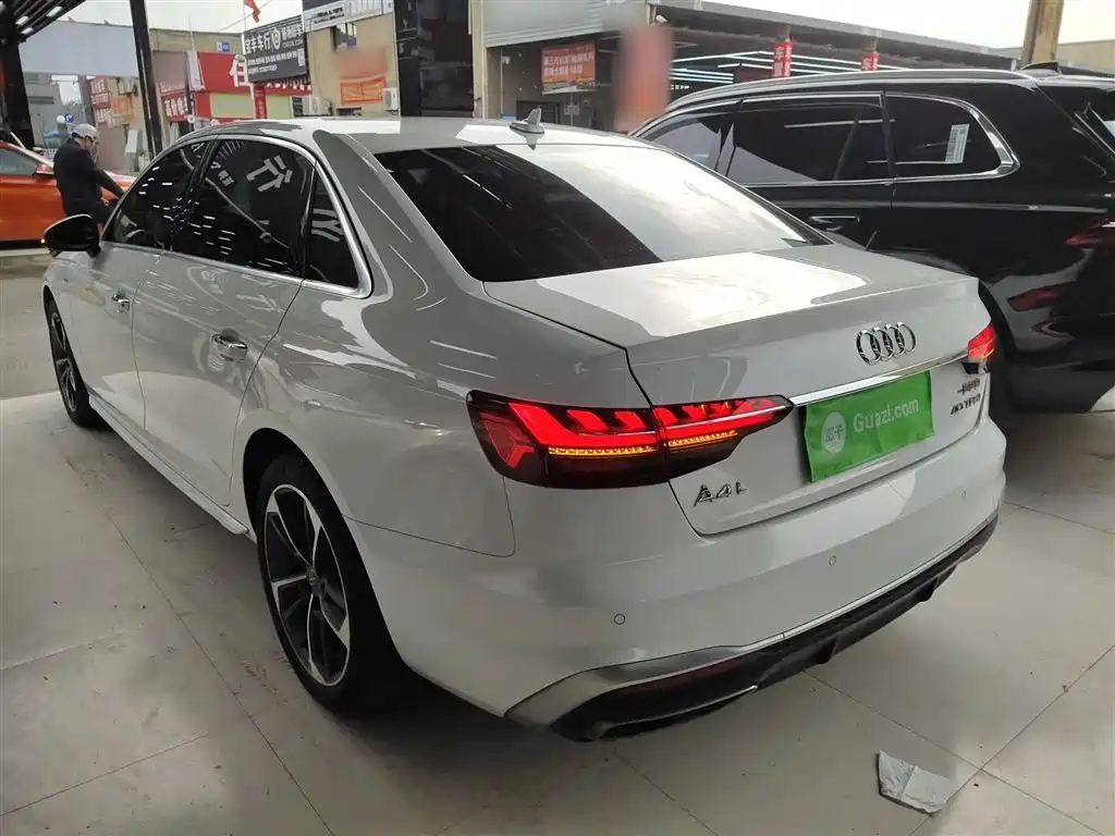 Audi A4L 2020 40 TFSI Fashion Dynamic Edition фото 5