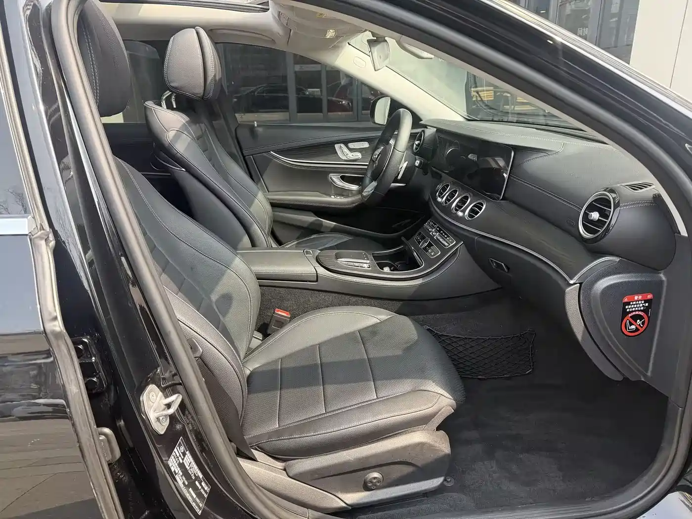 Mercedes-Benz E-Class 2020 E 300 L Sport Fashion Model фото 20