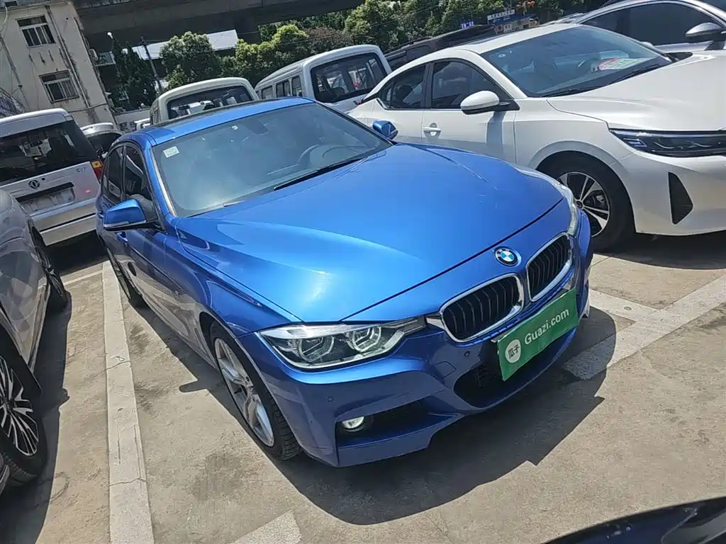 BMW 3 Series 2018 320i M Sport Package фото 4