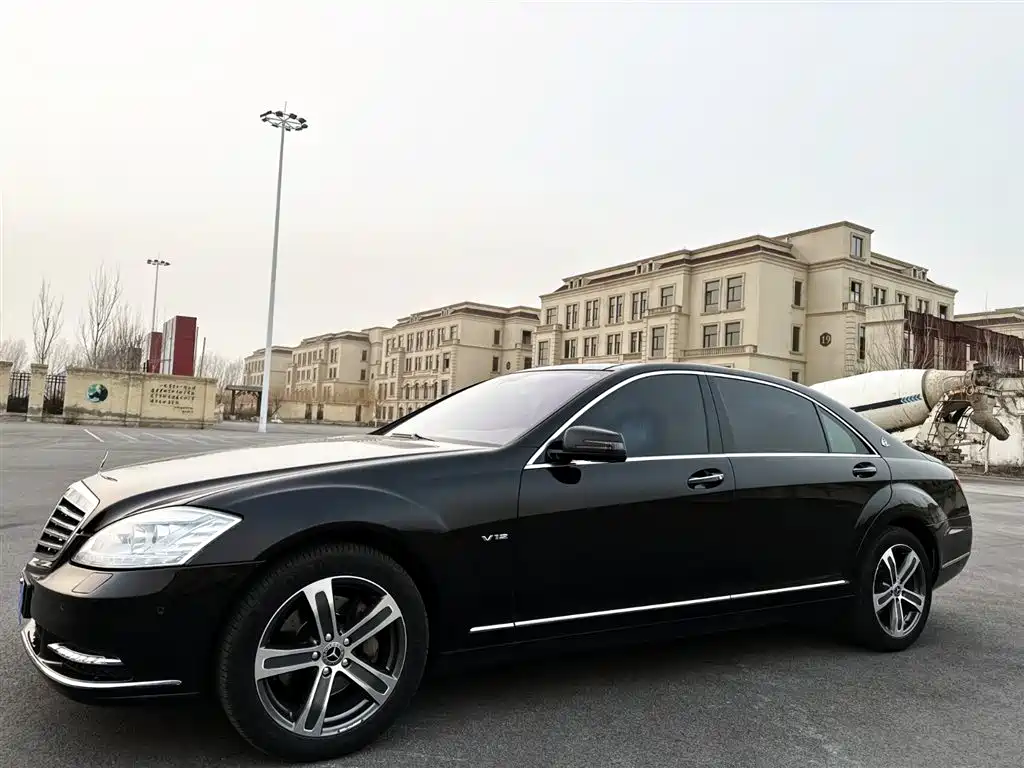 Mercedes-Benz S-Class 2008 S 350 L 4MATIC фото 4