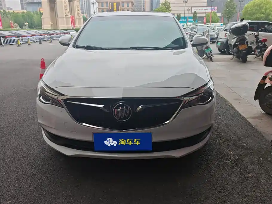 Buick Excelle 2021 1.3T Auto Mild Hybrid Elite фото 2