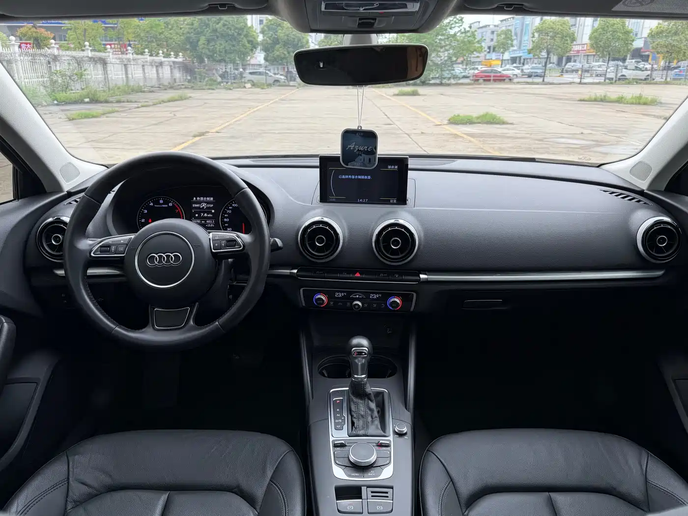 Audi A3 2014 Sportback 35 TFSI Automatic Comfort фото 11