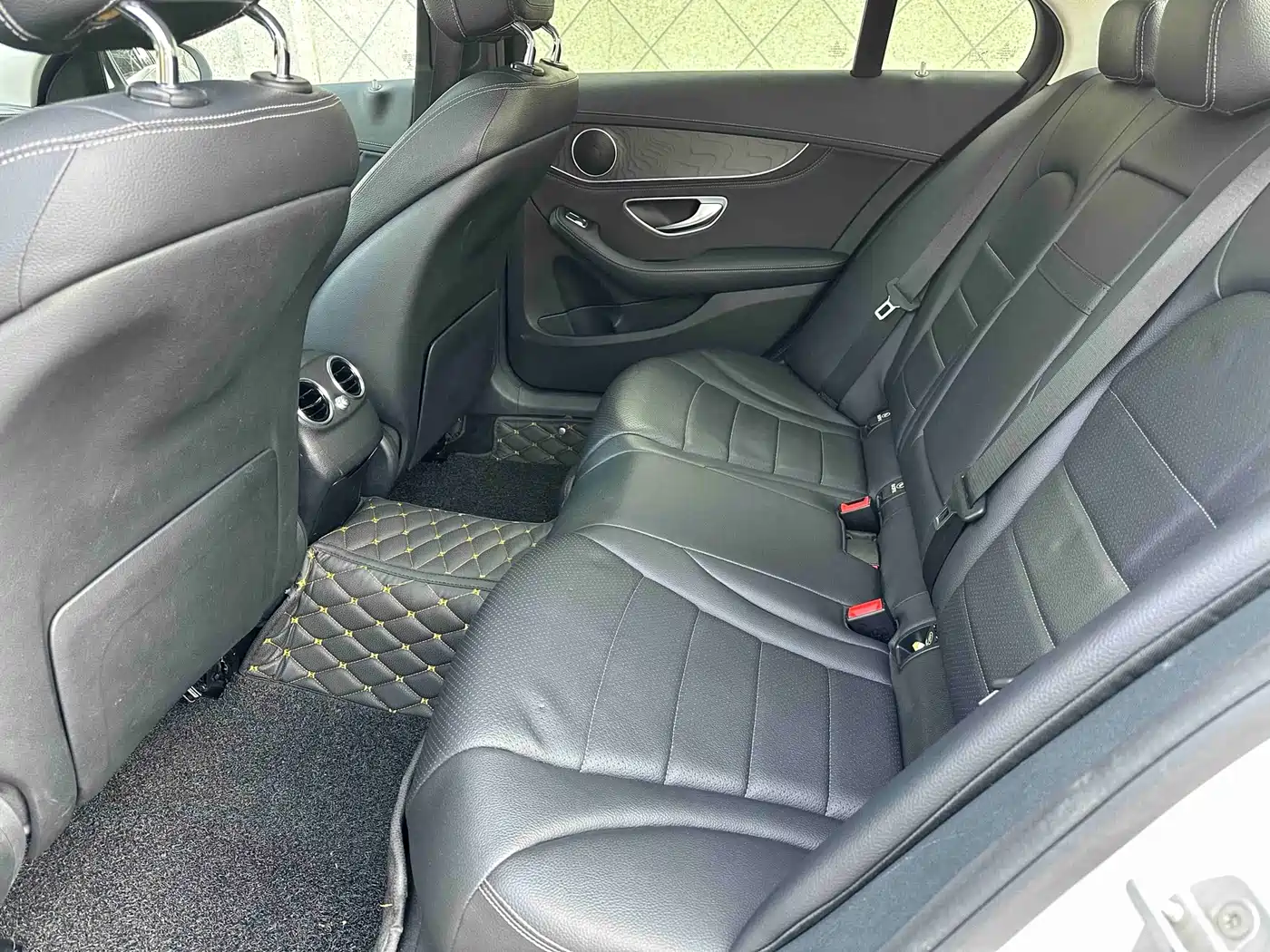 Mercedes-Benz C-Class 2015 Facelift C 180 L Sport фото 10