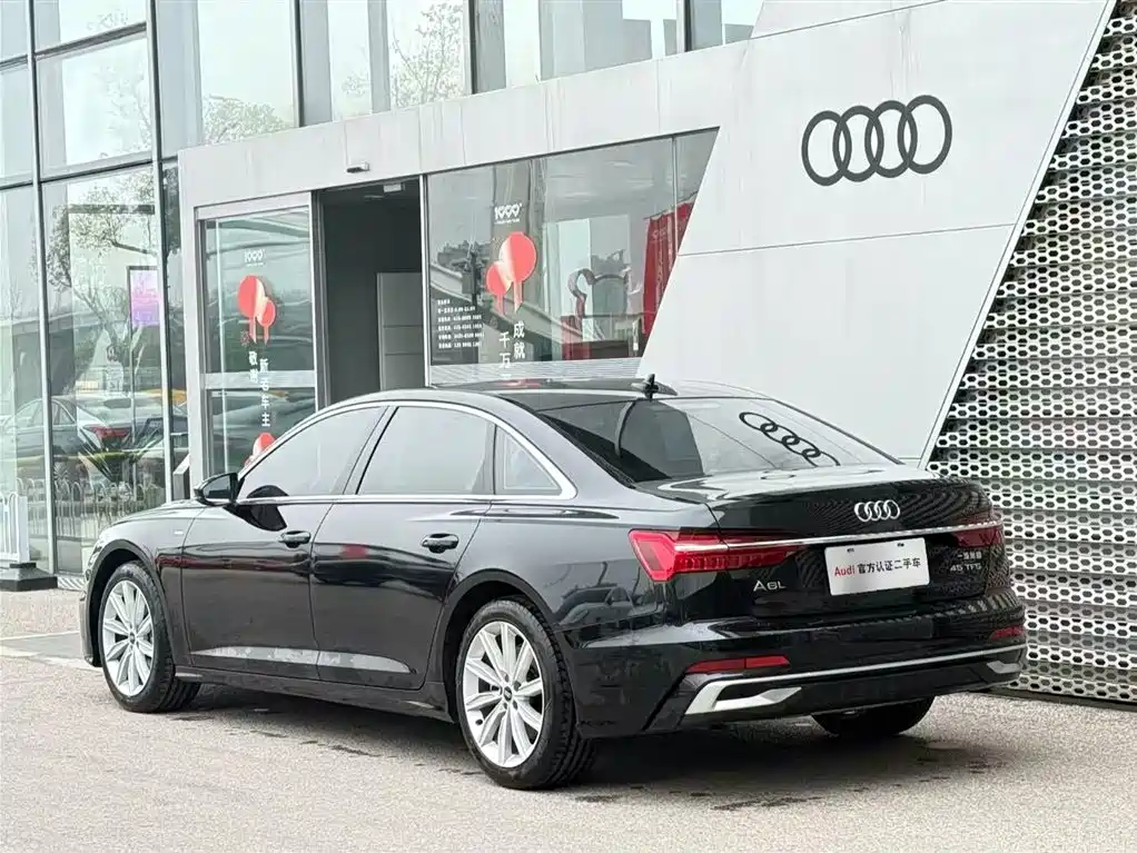 Audi A6L 2023 Facelift 45 TFSI Premium Dynamic фото 4