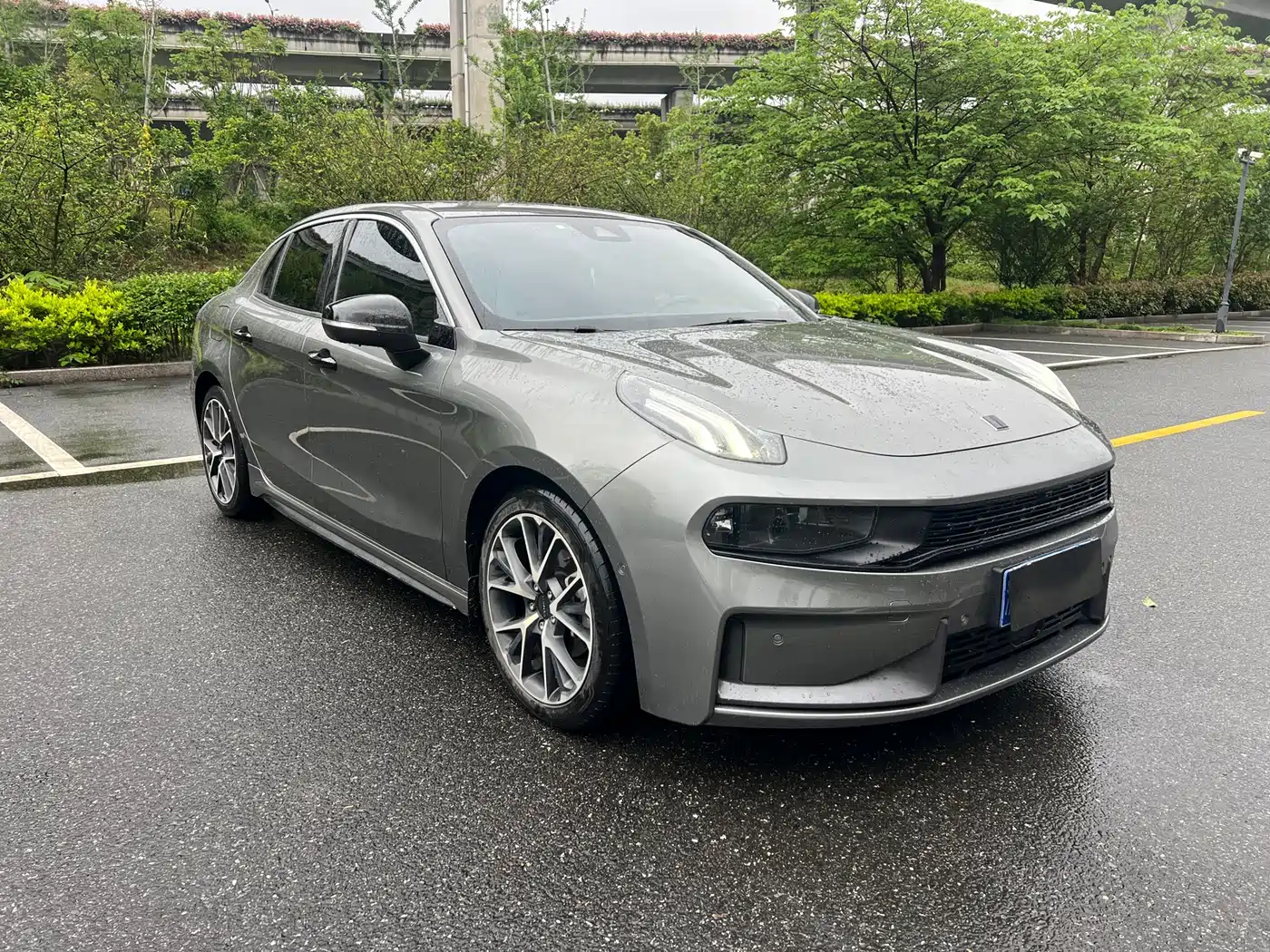 Lynk & Co 03 2021 2.0TD Auto Jin Champion Edition фото 3