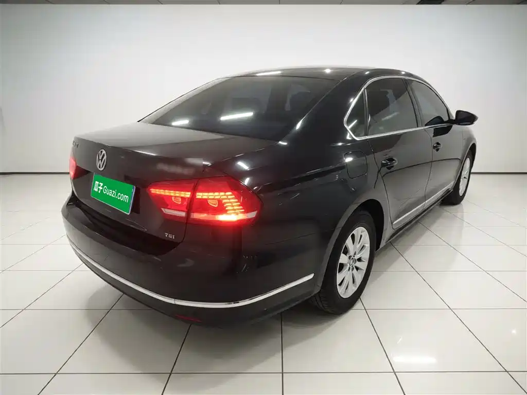 Volkswagen Passat 2013 1.8TSI DSG Zunrong фото 7