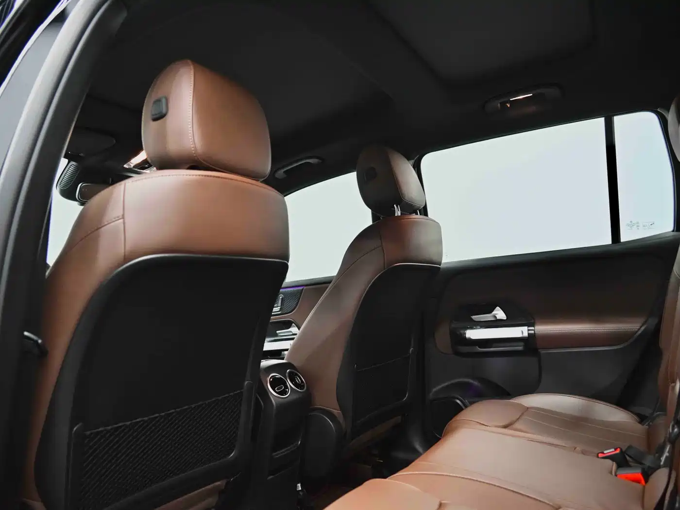 Mercedes-Benz GLB 2024 GLB 220 Fashion фото 30
