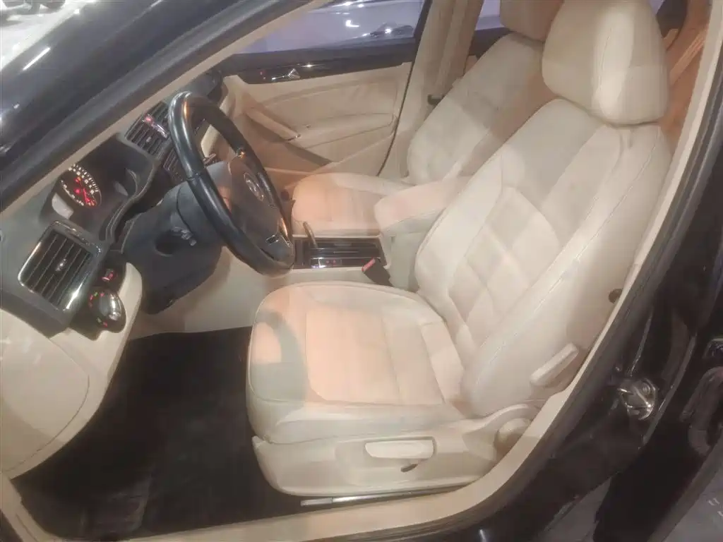 Volkswagen Passat 2013 1.8TSI DSG Zunrong фото 15
