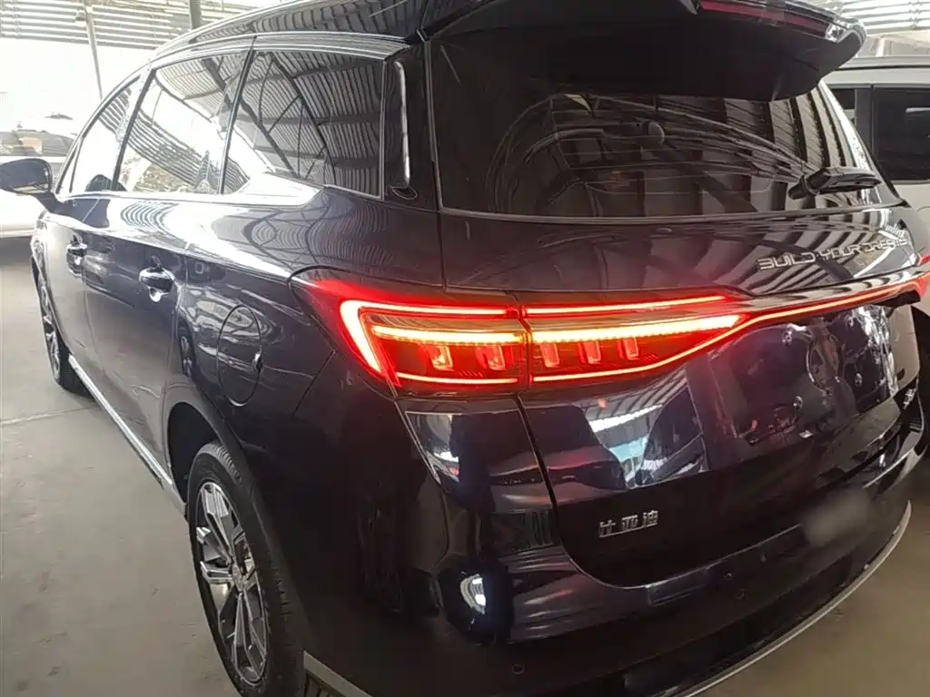 BYD Song MAX 2021 Upgrade 1.5T Automatic Luxury Edition 6-Seater фото 5