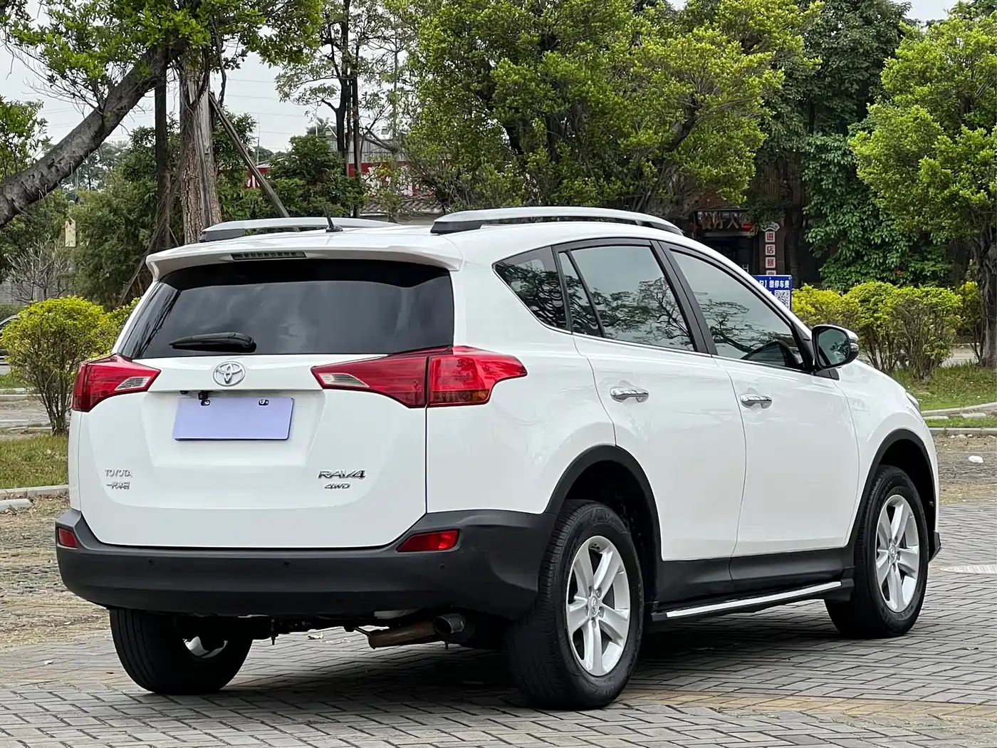 Toyota RAV4 Rongfang 2013 2.5L Auto 4WD Elite фото 6