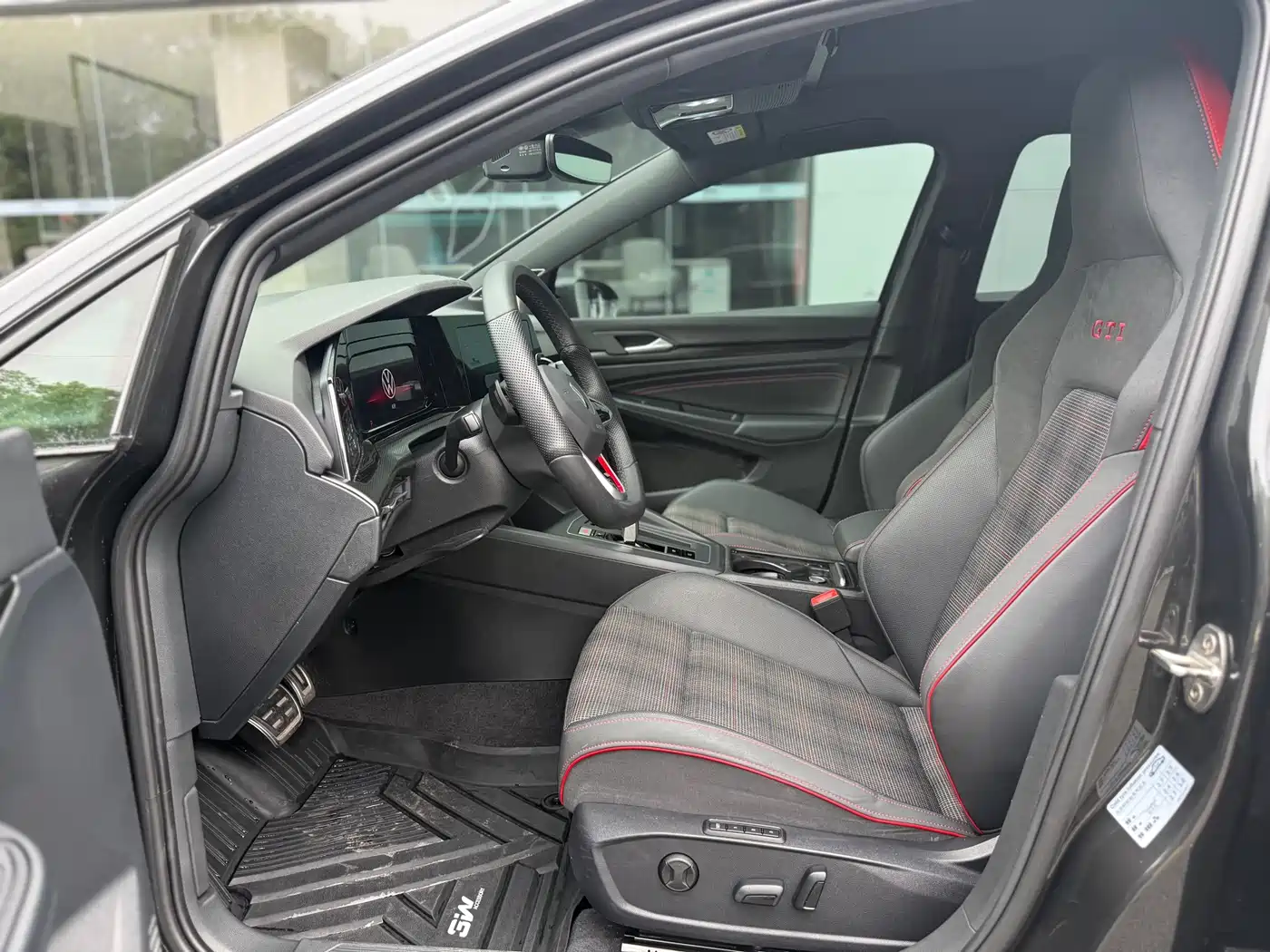 Volkswagen Golf GTI 2021 380TSI DSG GTI фото 4