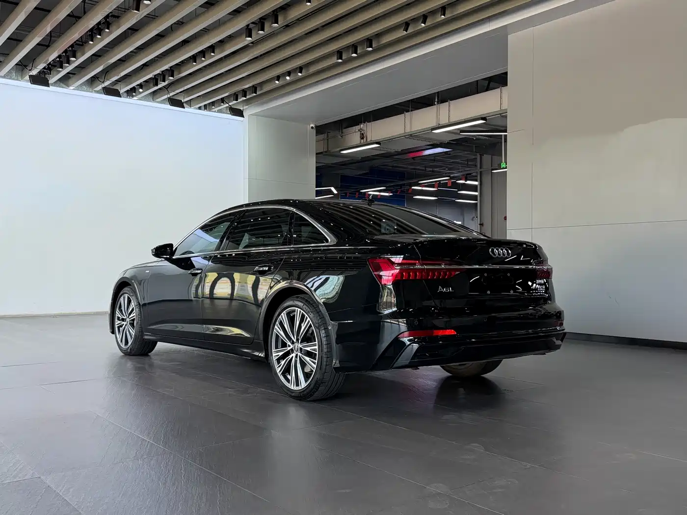Audi A6L 2024 45 TFSI quattro Premium Dynamic фото 18