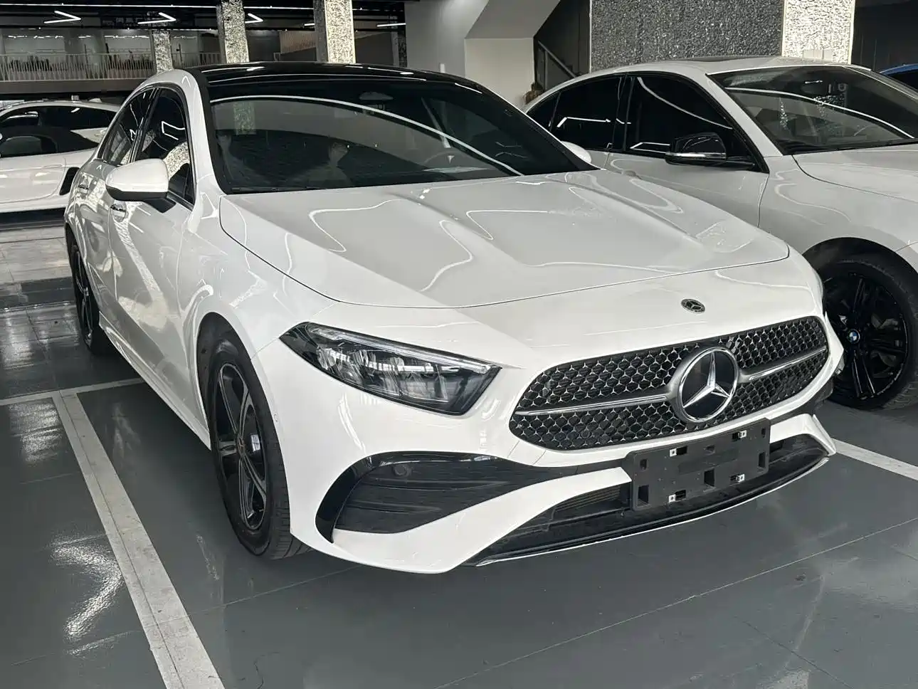Mercedes-Benz A-Class 2024 A 200 L Sport Edition фото 2
